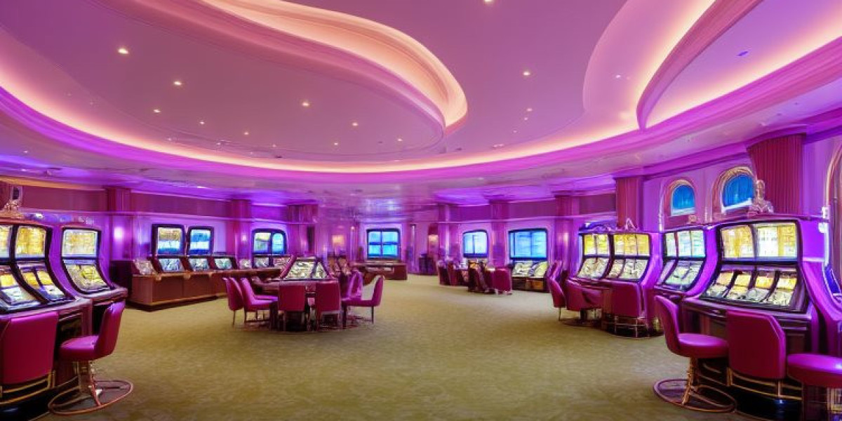 Live Stream Board Action at Skycrown Digital Casino